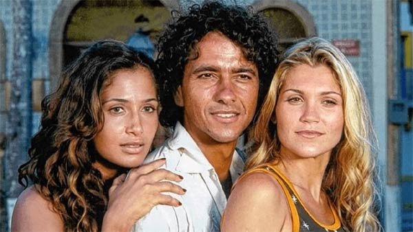 Esmeralda, Guma e Lívia (Foto: TV Globo/Porto dos Milagres) Foto de Guma, com Lívia e Esmerlada,