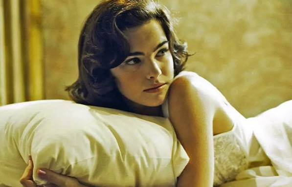 Hilda Furacão já chegou ao Globoplay Foto de Ana Paula Arósio como Hilda Furacão