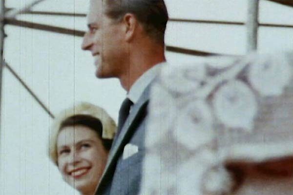 Foto de Elizabeth: A Rainha Por Trás da Coroa, em Globoplay