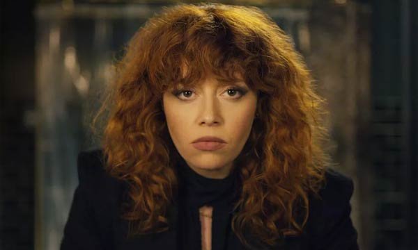 Foto de Boneca Russa, em estreia na Netflix