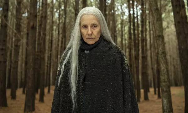 Foto de Haia (Cássia Kis) em Desalma, em Globoplay