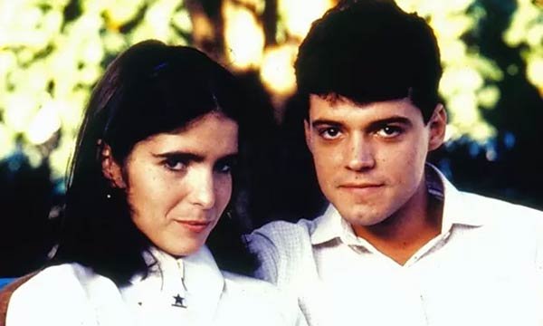 Foto de Malu Mader e Felipe Camargo, em Anos Dourados