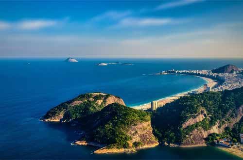 Foto de vista de porção do oceano no Rio de Janeiro