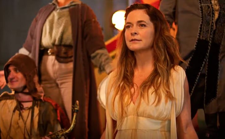 Foto de cena, em Resumos de Dona de Mim