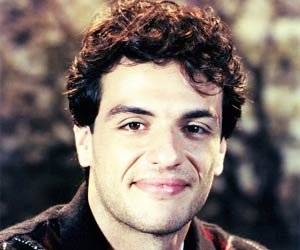 ((Foto: Francisco Inácio/SBT/Marisol) Foto de Chico (Rodrigo Lombardi)